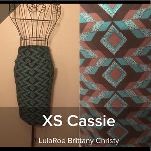 LulaRoe Cassie Skirt